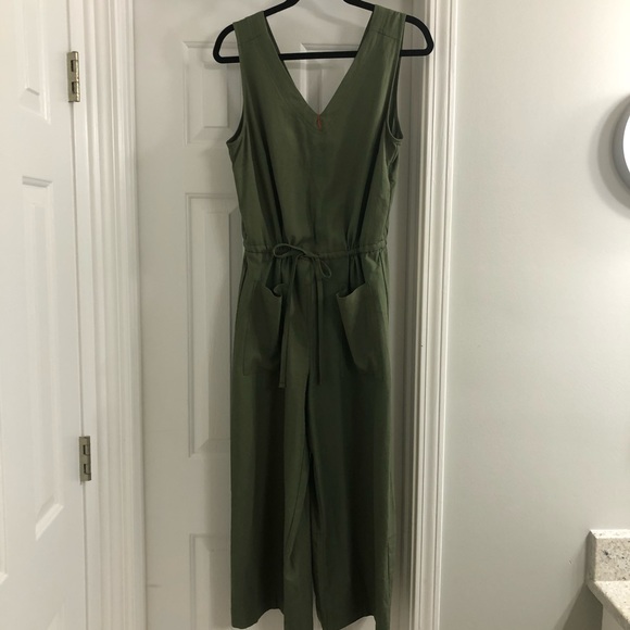 Old Navy Pants - Army green jumpsuit